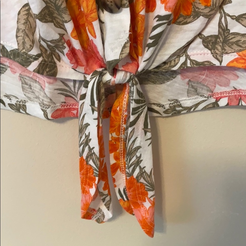 Loft tie front button up patterned tank - Picture 4 of 4
